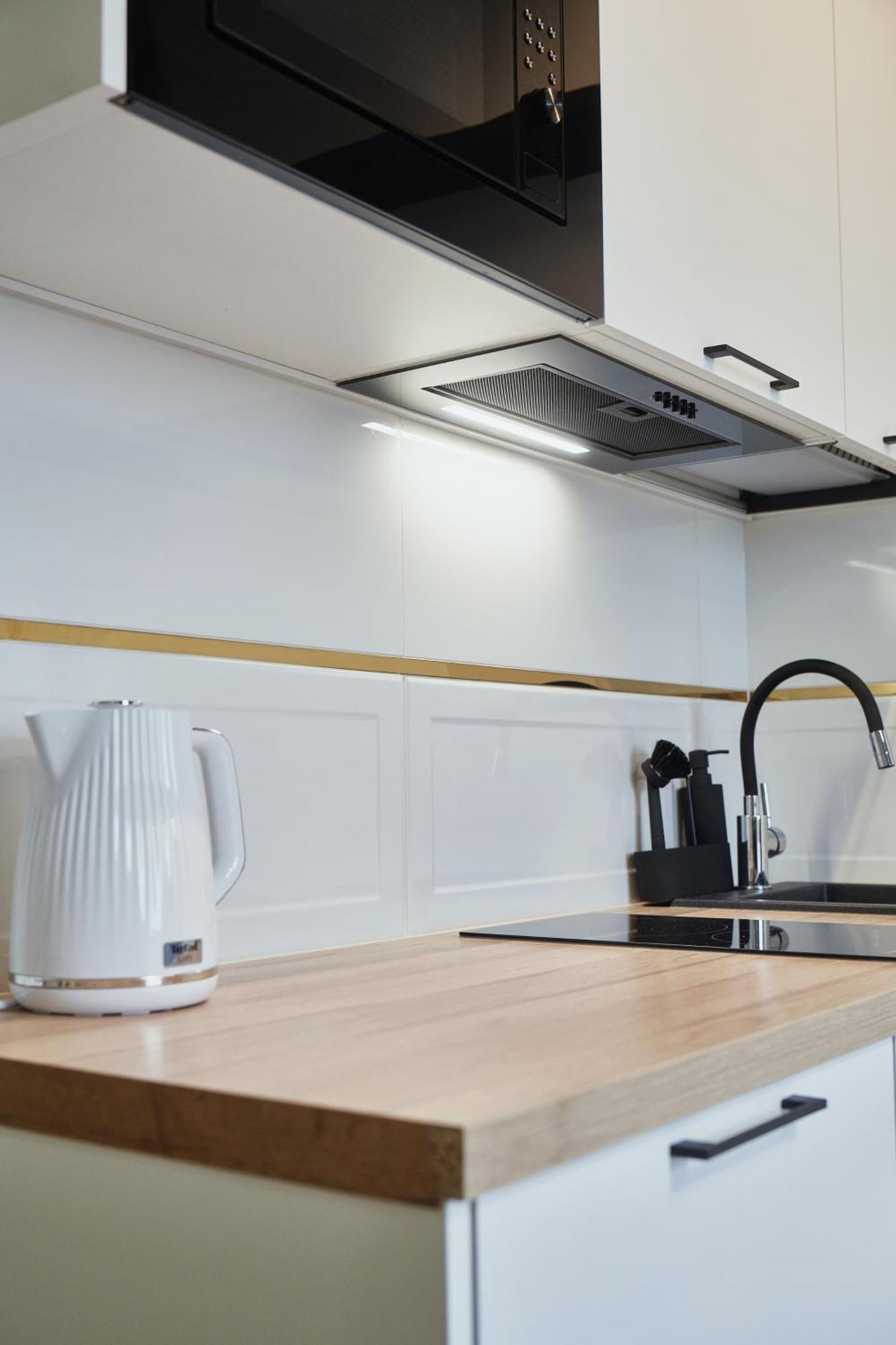 L66 Apartments ワルシャワ エクステリア 写真